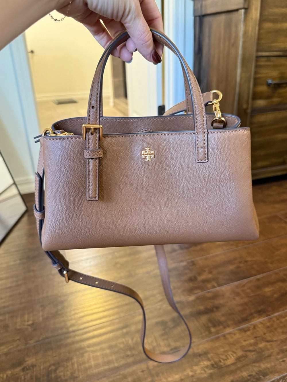 Tory Burch Small Satchel in Taupe Brown with Gold Hardware